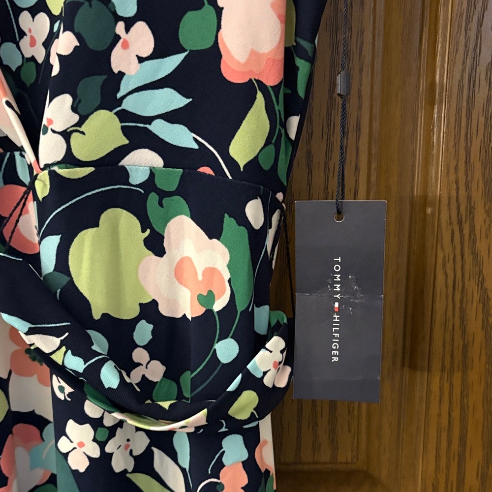 Tommy Hilfiger Sleeveless WaterColor Floral Midi Dress W/ Waist Tie - Picture 5 of 8